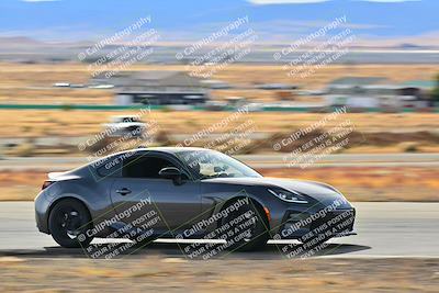 media/Dec-28-2024-Extreme Speed (Sat) [[dd5bc3b342]]/Red Group/Session 3 (Turns 11 and 12)/